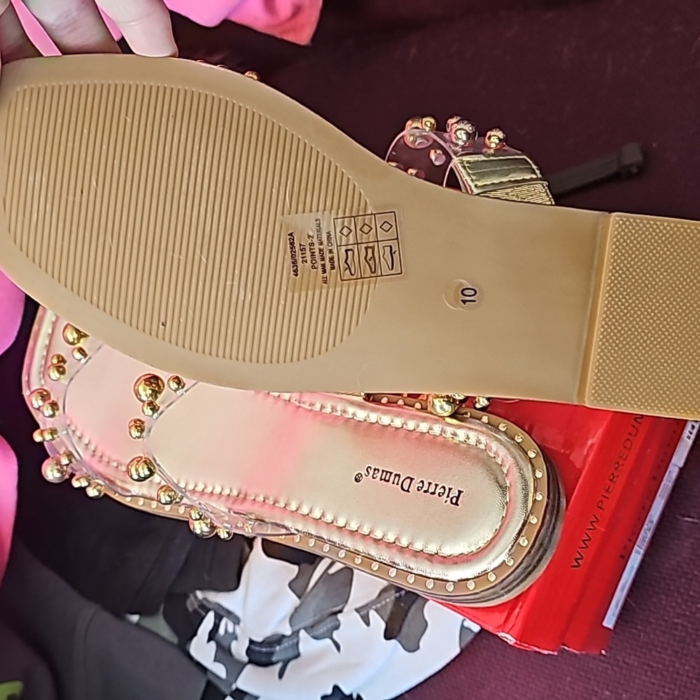 Sandals - Picture 3 of 4